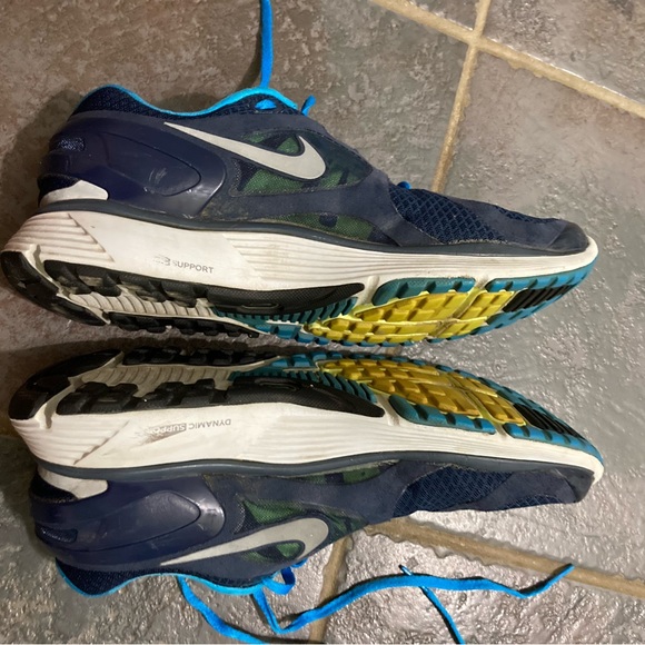 Nike LunarEclipse 2. Running Shoe. Women’s size 9 - Picture 3 of 12